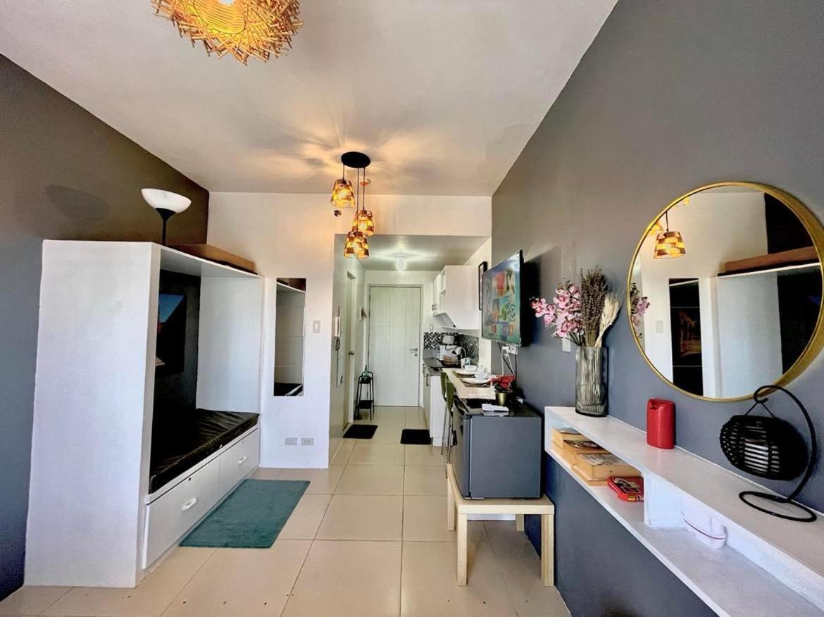 Cool Suites At Wind Residences Tagaytay Staycation- Im Hana 1 Tagaytay City Exteriör bild