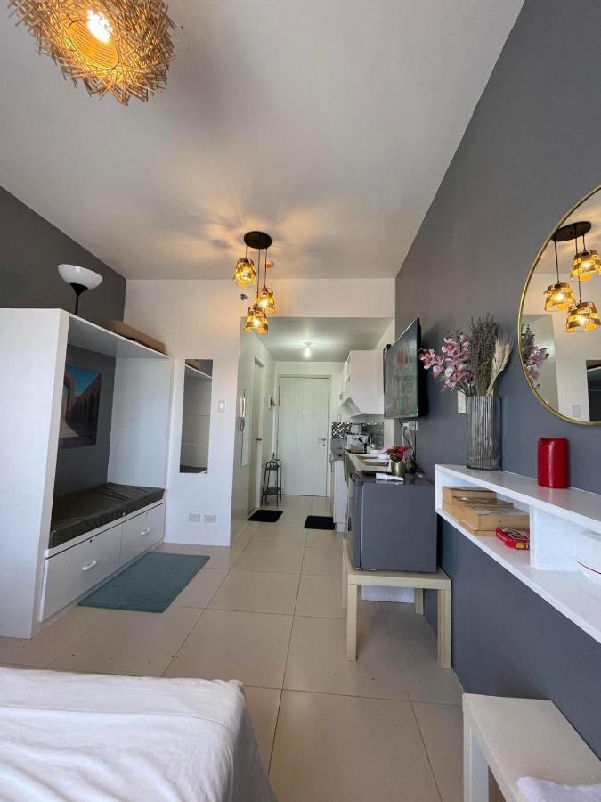 Cool Suites At Wind Residences Tagaytay Staycation- Im Hana 1 Tagaytay City Exteriör bild
